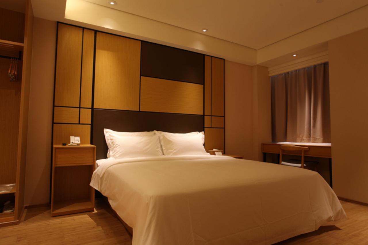 Ji Hotel Shanghai Kangqiao Xiuyan Road Екстер'єр фото
